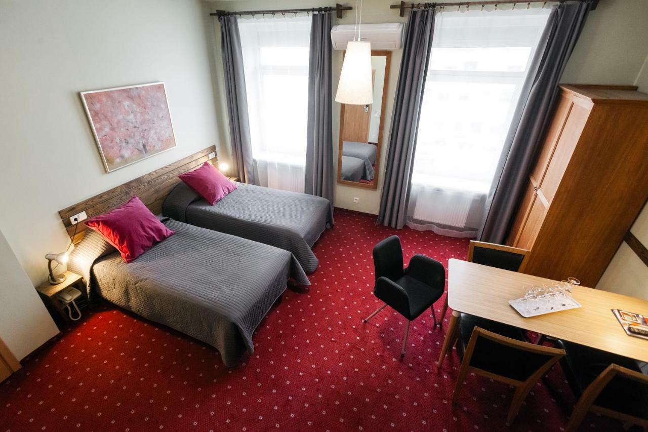 Elofthotel Vilnius Esterno foto