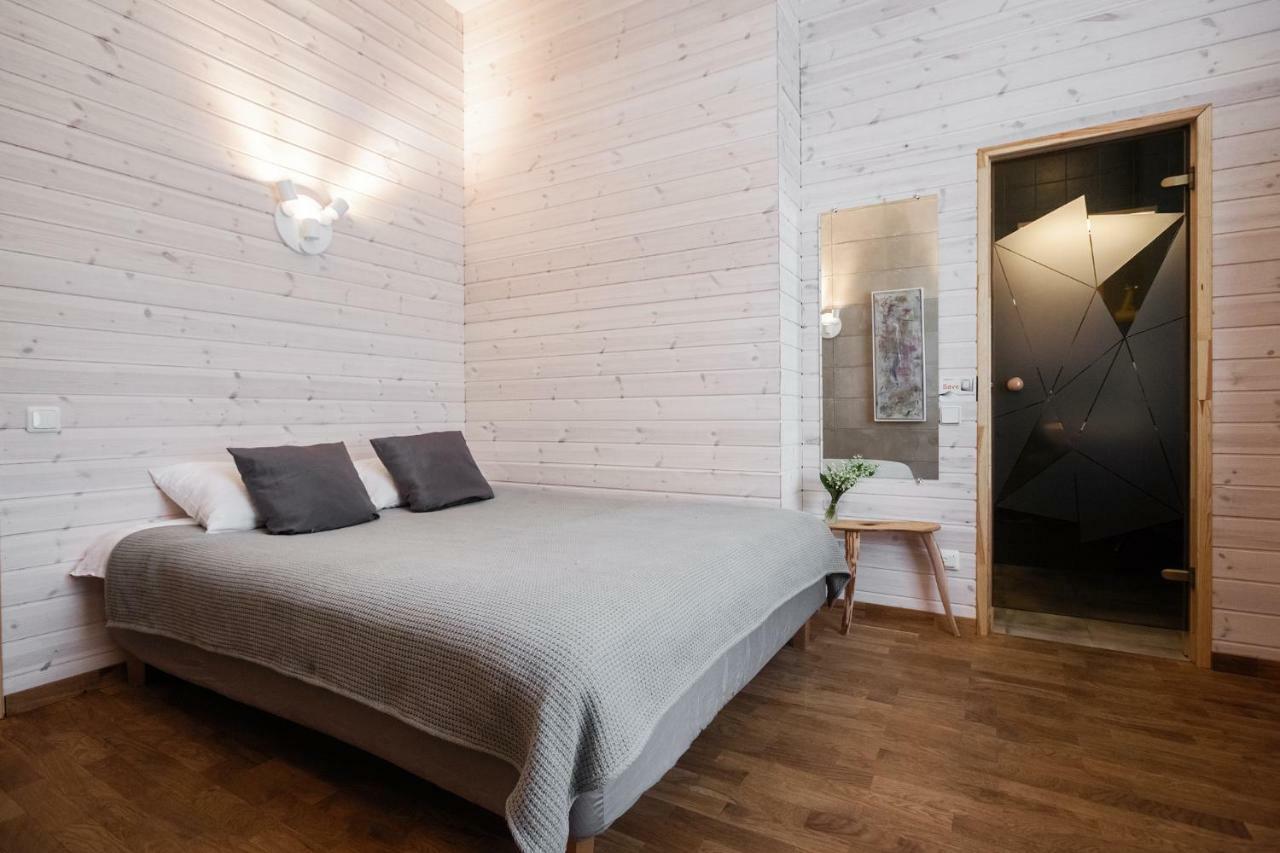 Elofthotel Vilnius Esterno foto